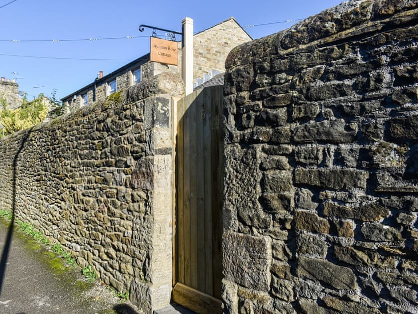 Exterior | Autumn Rose Cottage, Skipton