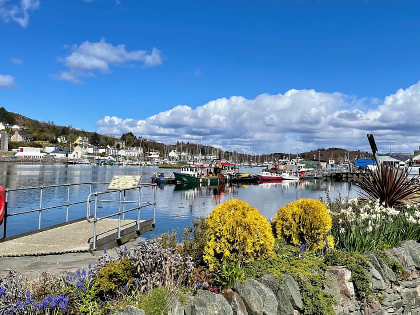 Surrounding area | Kennacraig Lodge, Tarbert