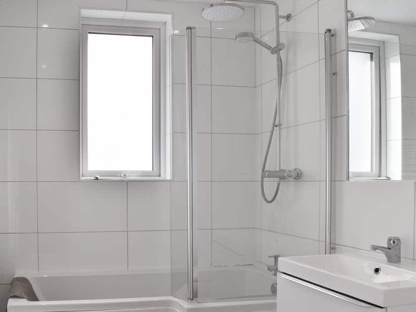 Bathroom | Eighty Two, Newquay