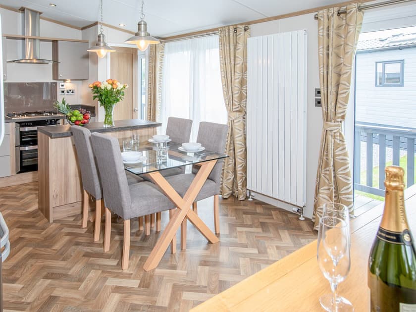 Kitchen/diner | Saltire 35, St Andrews