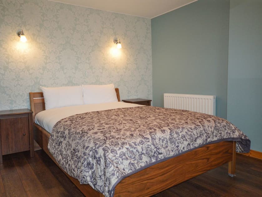 Double bedroom | Ardura Apartment No 2 - Ardura Apartments, Oban
