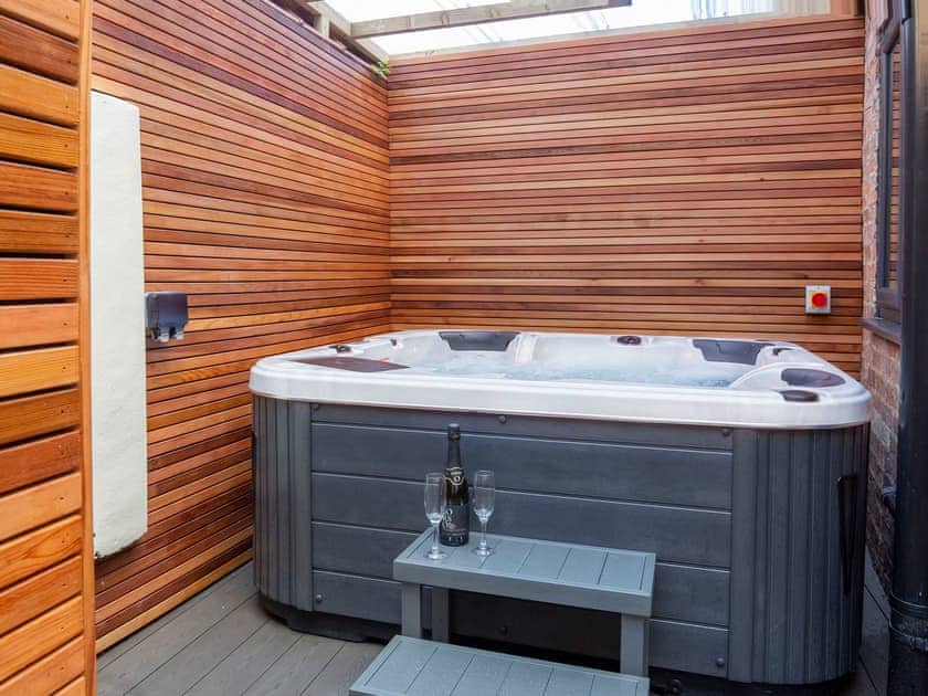 Hot tub | The Haven, York