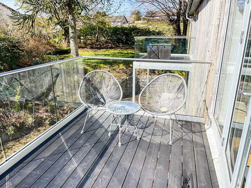 Sitting-out-area | Carnanamish, Tobermory, Isle of Mull