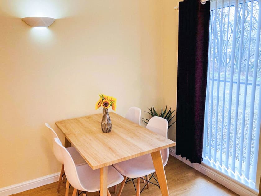 Dining room | Inverlochy Court, Inverlochy