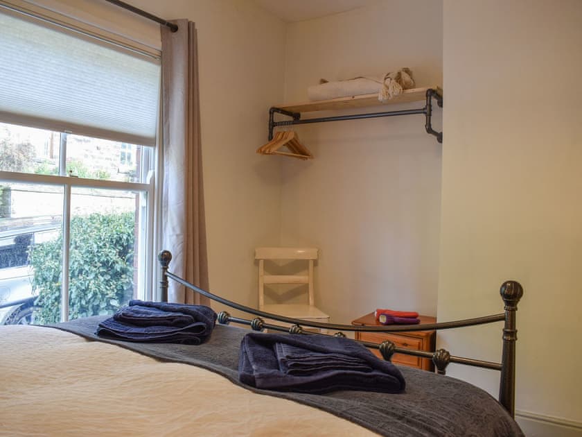 Double bedroom | Vine Cottage, Whatstandwell, near Matlock
