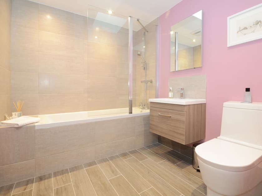 Bathroom | Lucy’s Lodge, York