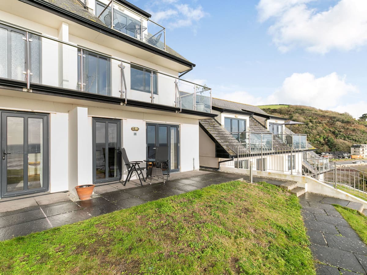 25 Mount Brioni