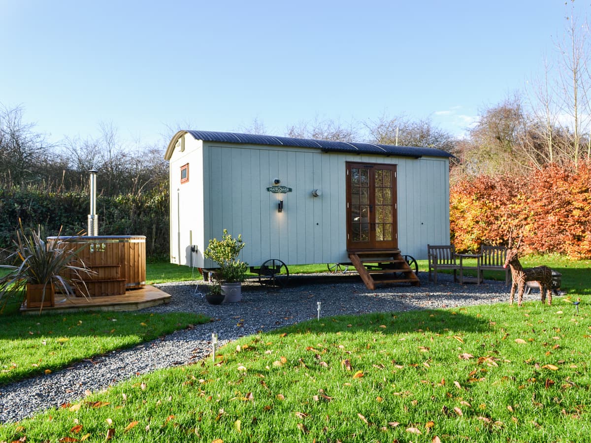 Martindale Shepherds Huts - Mayflower