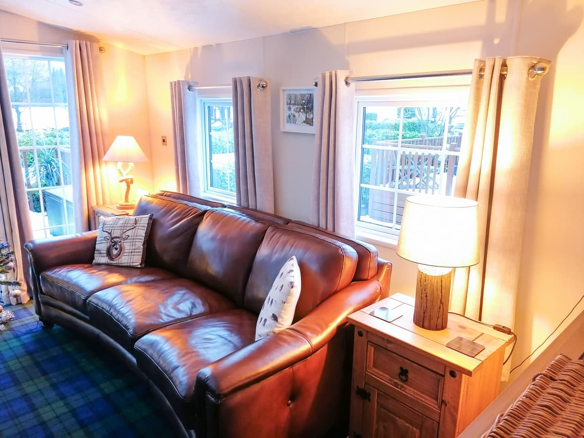 Salmon Leap Lodge - Holiday lodge in Central Scotland - Image 2