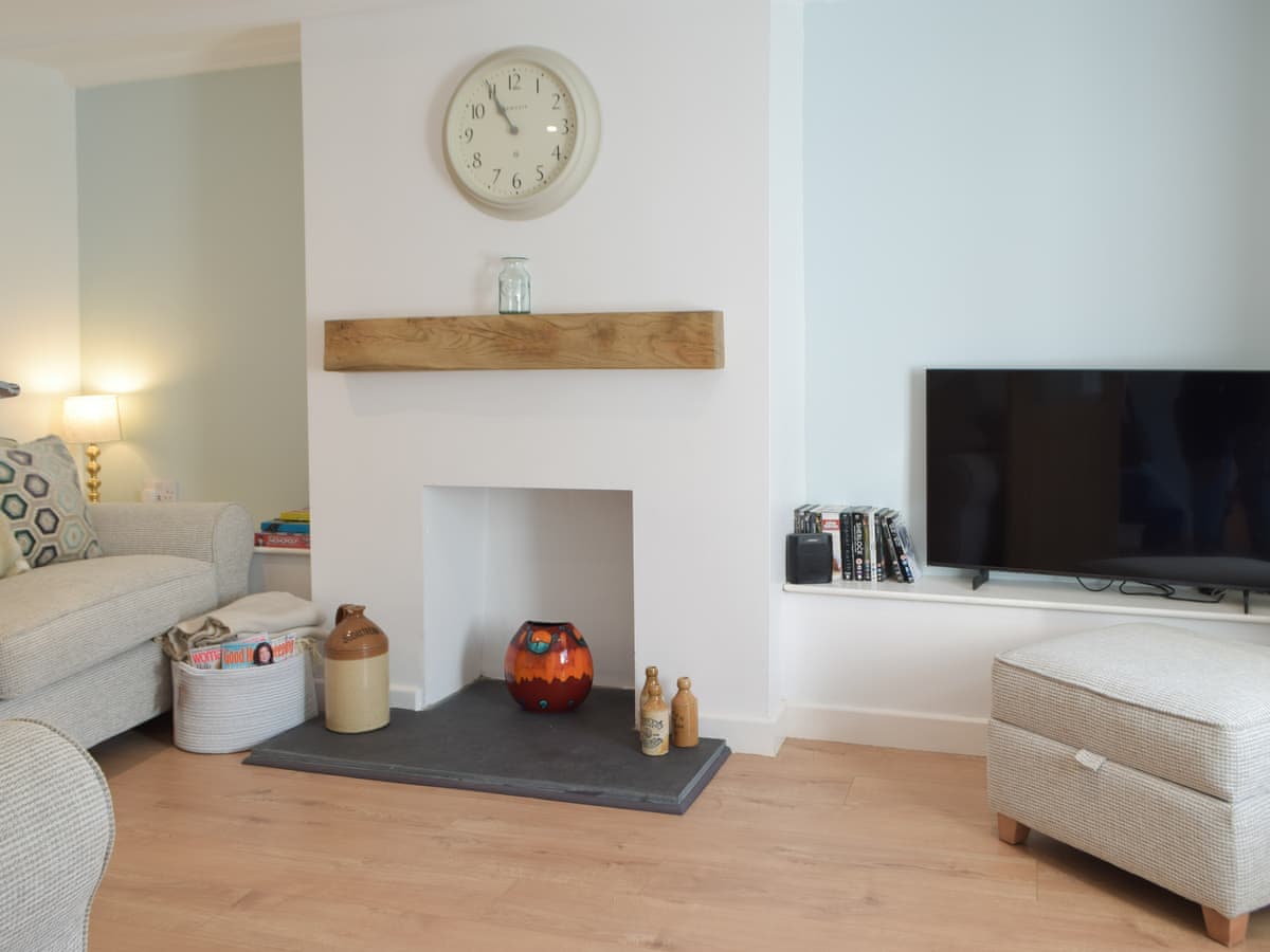 Snowdrop Cottage — photo from cottages.com