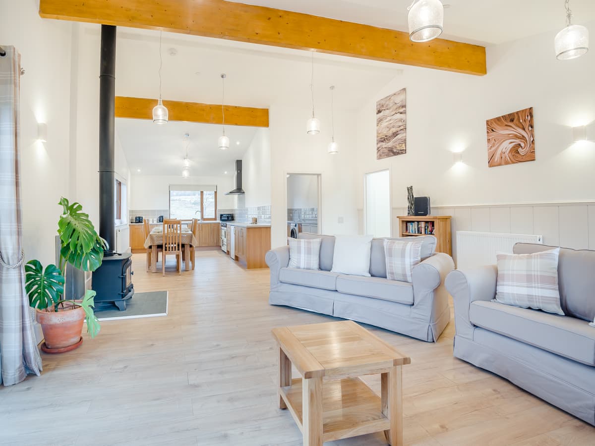Mid Wales Lodges - Hawthorn Lodge - Image 4