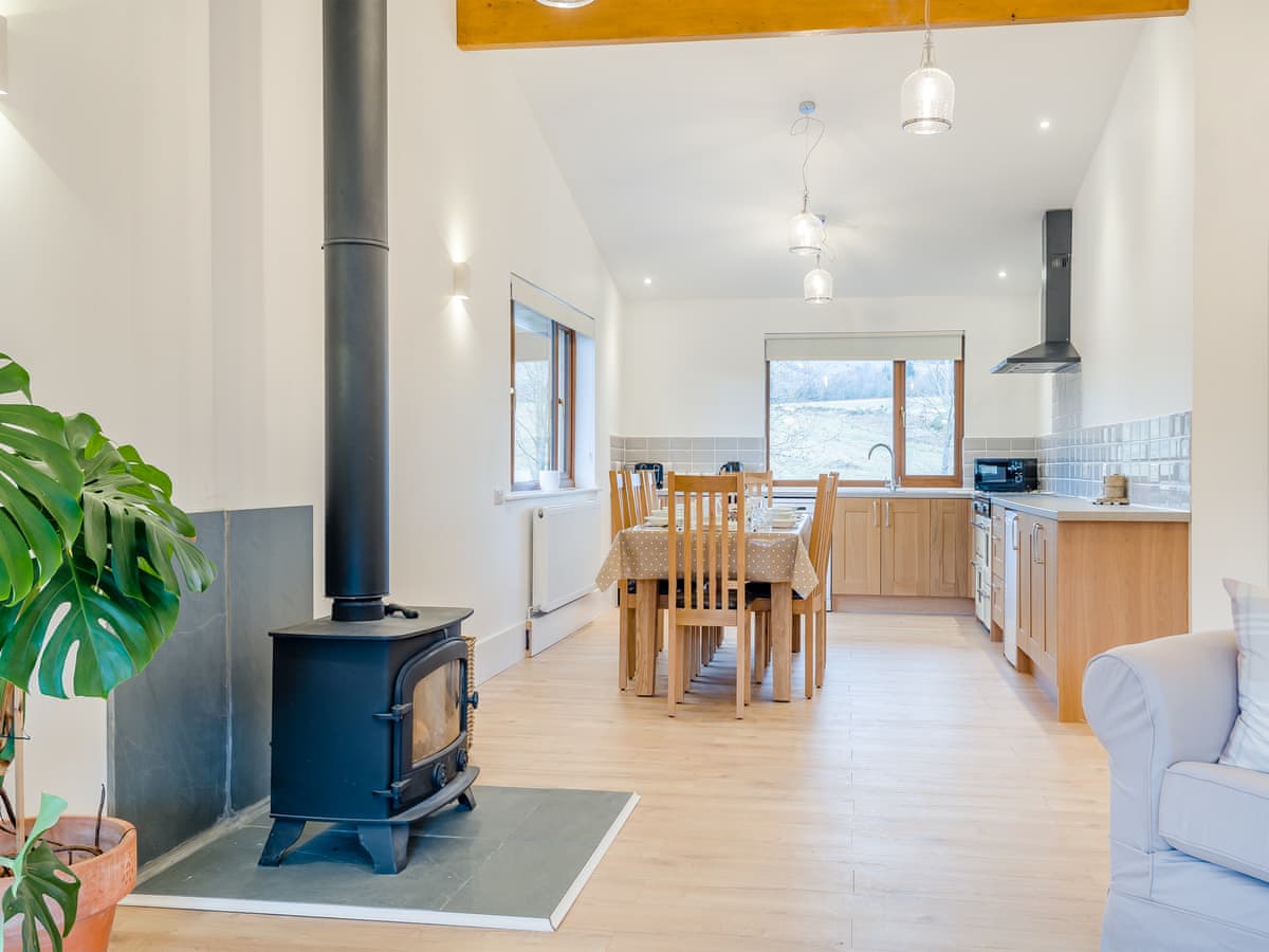 Mid Wales Lodges - Hawthorn Lodge - Image 5