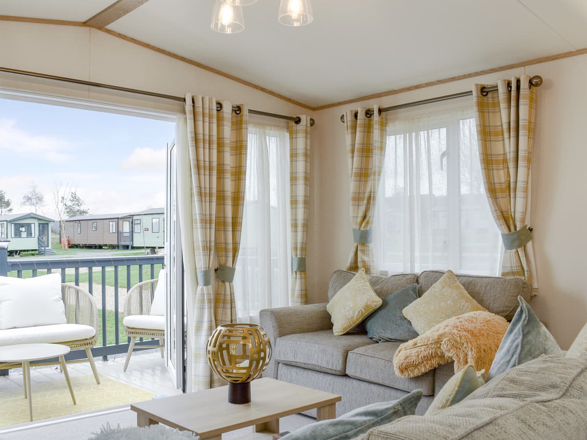 Pinecone Lodge - Holiday Lodge in Yorkshire - Image 3