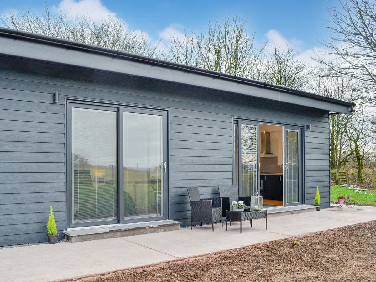 Farm Holidays - Lime Tree Lodge - Holiday lodge in Southern Scotland - Image 2