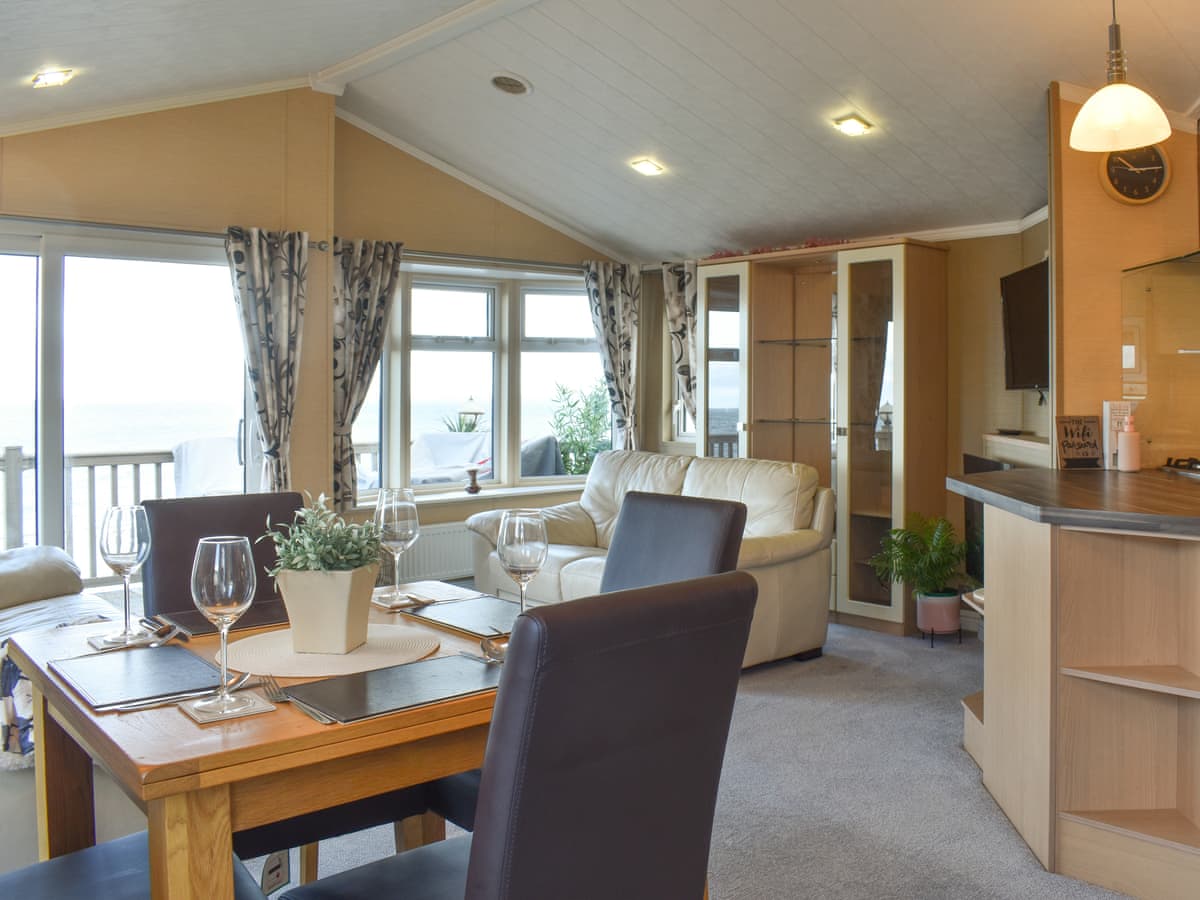 Sunset Lodge - Holiday Lodge in North Wales - Image 5