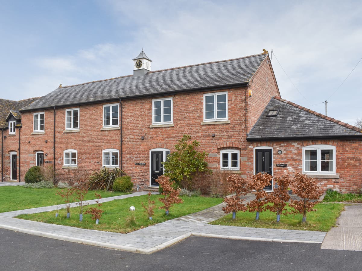 Brook House Farm - Apple Tree Barn