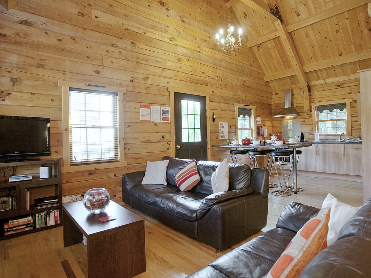 Kingfisher Lodge - Holiday Lodge in Central England - Image 2