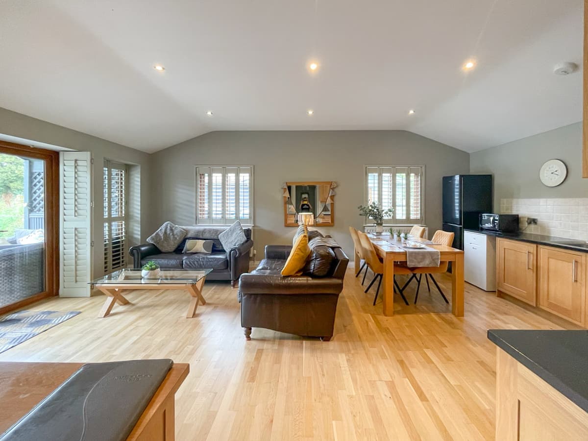 Heron Lodge - Holiday lodge in South West England - Image 3