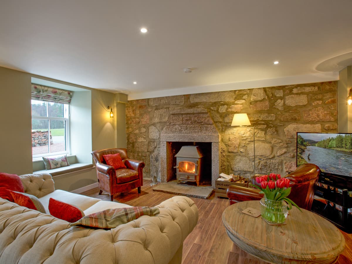 Potarch Lodge - Image 3