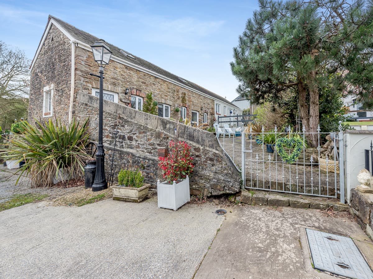 Cefn Gorwydd Cottages - Ty Cae Mawr