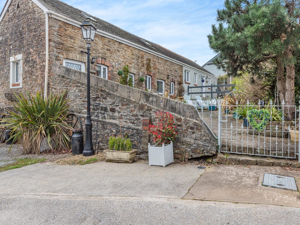 Cefn Gorwydd Cottages - Ty Llaethdy
