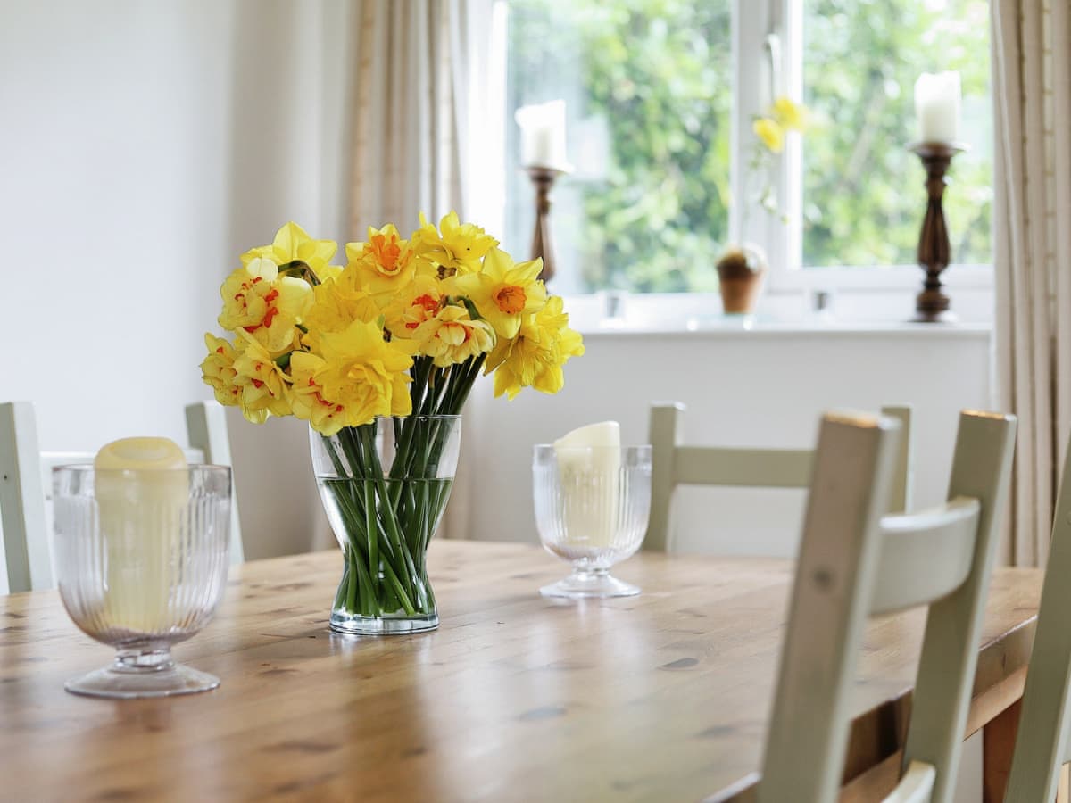Rofford Lodge - Holiday Lodge in Southern England - Image 5