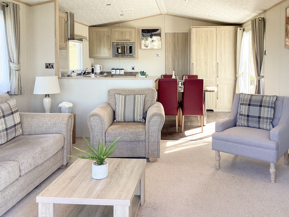 Ballagan Lodges - Ballagan Lodge - Image 5