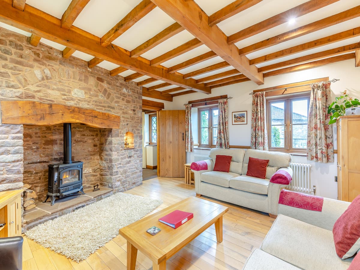 Little Allaston Farm - The Lodge - Holiday lodge in Central England - Image 3