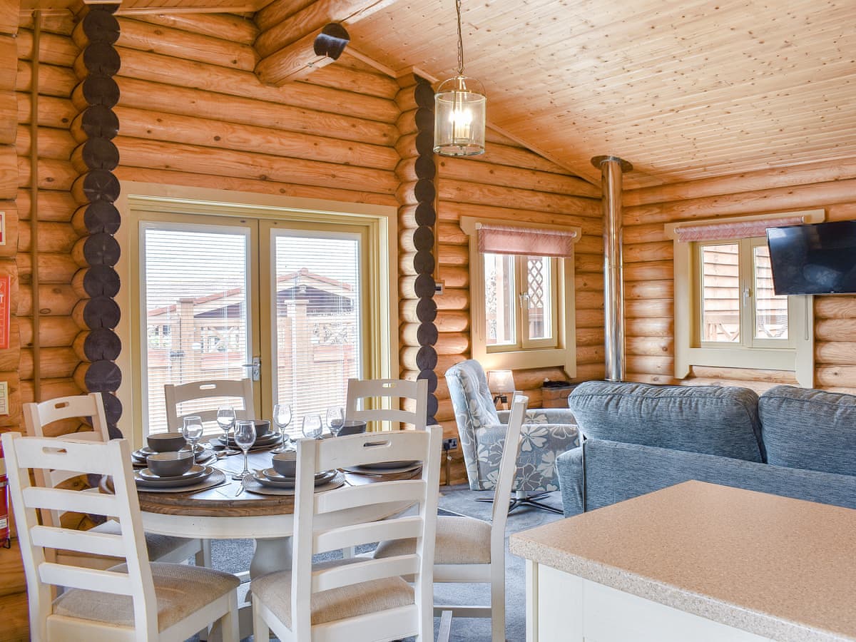 Vindomora Country Lodges - St Ebba Lodge - Image 2