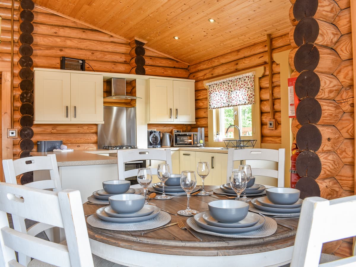 Vindomora Country Lodges - St Ebba Lodge - Image 5