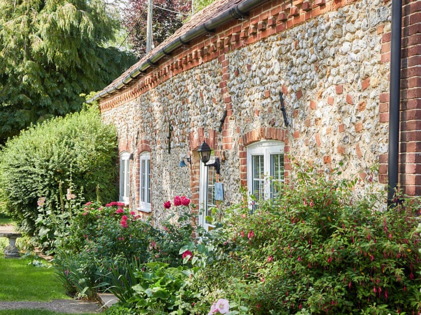 Exterior | The Old Dairy - Manor Mews, Tattersett, near Fakenham