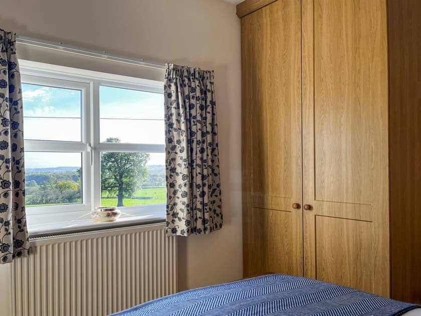 Double bedroom | Beech Cottage, Ashbourne