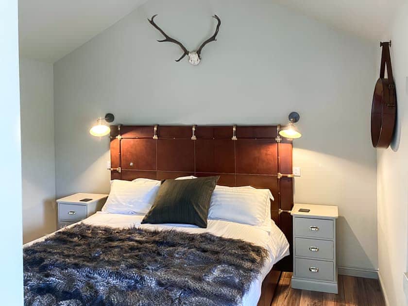 Double bedroom | Hebridean Hideaways- Carnish Byre - Hebridean Hideaways, Carnish