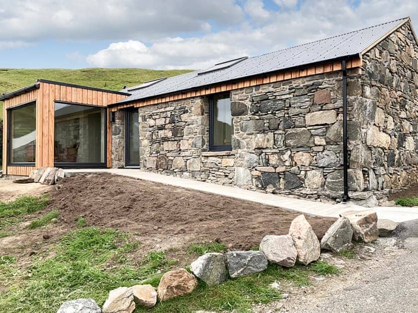 Exterior | Hebridean Hideaways- Carnish Byre - Hebridean Hideaways, Carnish