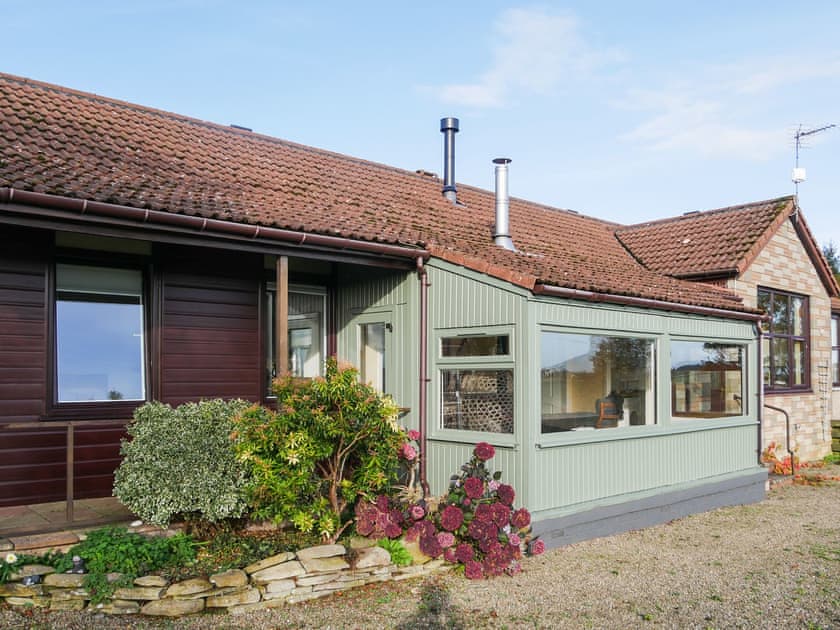 Exterior | Redroofs By The Woods - Redroofs Retreats, Forfar