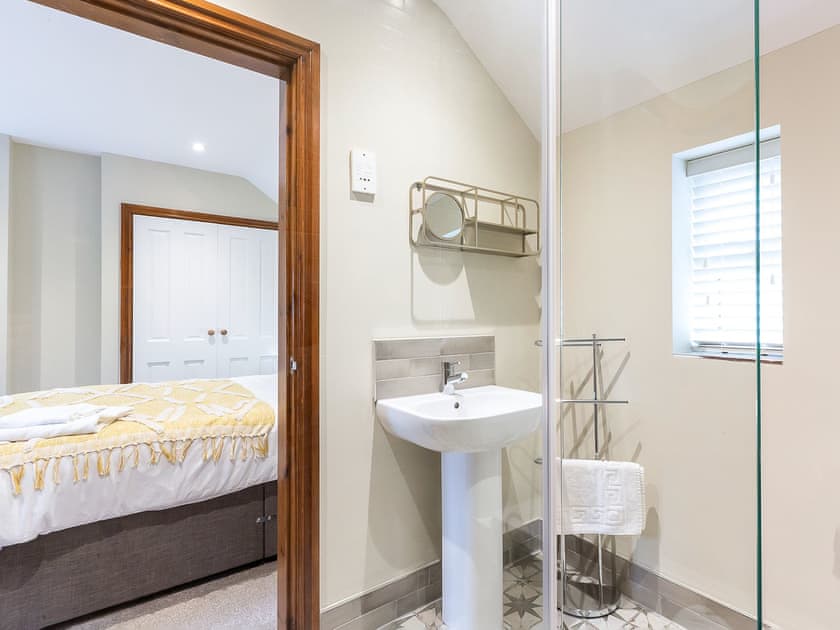 En-suite | Creamery Cottage, Strensall