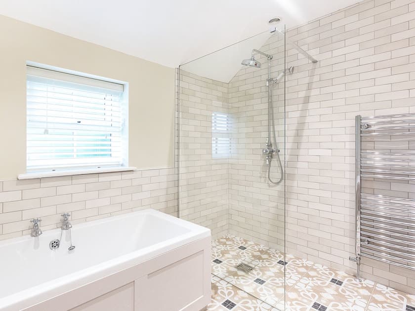 Bathroom | Creamery Cottage, Strensall