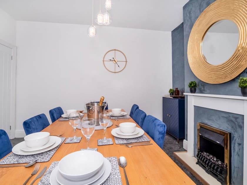 Dining room | Stylish Hot Tub House, York