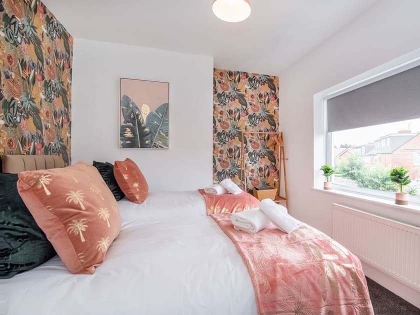 Twin bedroom | Stylish Hot Tub House, York
