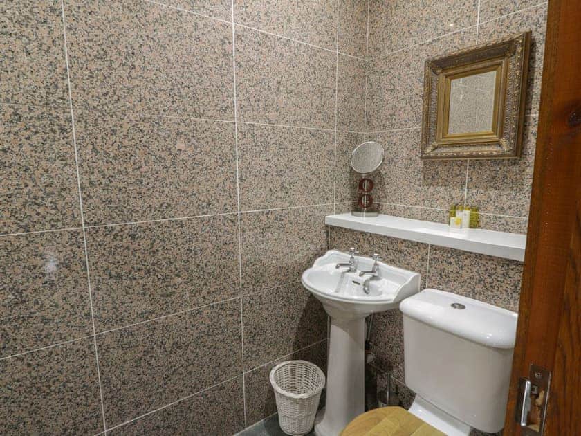 Shower room | Duck Pond - Cloncaird Castle, Kirkmichael, near Ayr