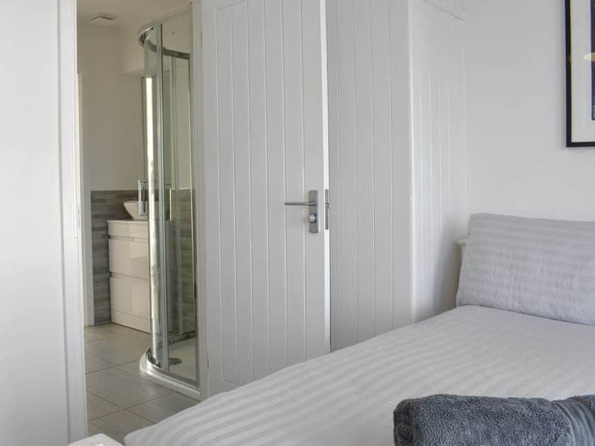 Double bedroom | Crantock House, Newquay
