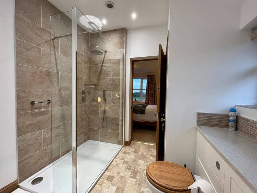 En-suite | Beech Cottage, Ashbourne