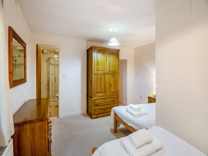 Twin bedroom | Sea and Sands, Barmouth