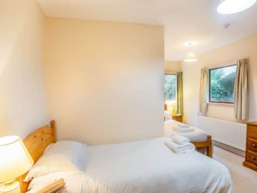 Twin bedroom | Sea and Sands, Barmouth