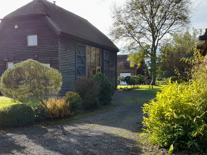 Exterior | Chilsham Barn, Herstmonceux, near Hailsham