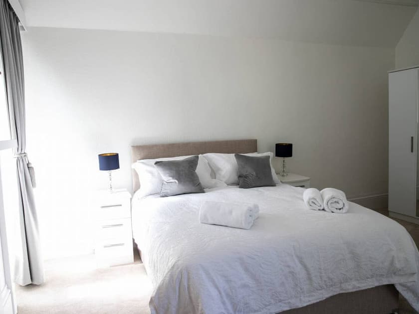 Double bedroom | Whitecraigs, Elgin