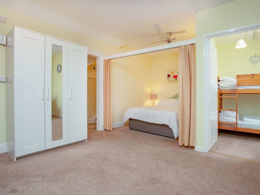 Bedroom | Apartment Fourteen - Broadshade Holiday Apartments, Paignton