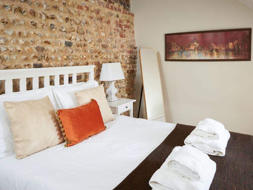 Twin bedroom | The Henhouse - Manor Mews, Tattersett, near Fakenham