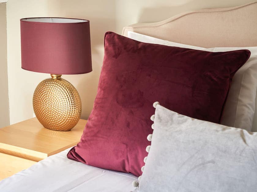 Double bedroom | The Henhouse - Manor Mews, Tattersett, near Fakenham