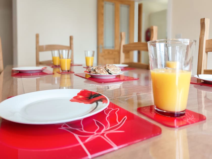 Dining room | Near the Beach, Parcllyn, near Aberporth